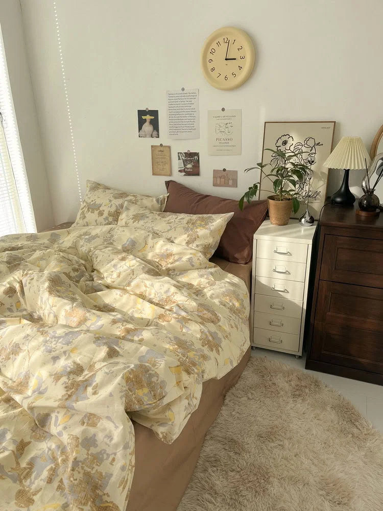 Adeline Vintage Botanical Cotton Bedding Set