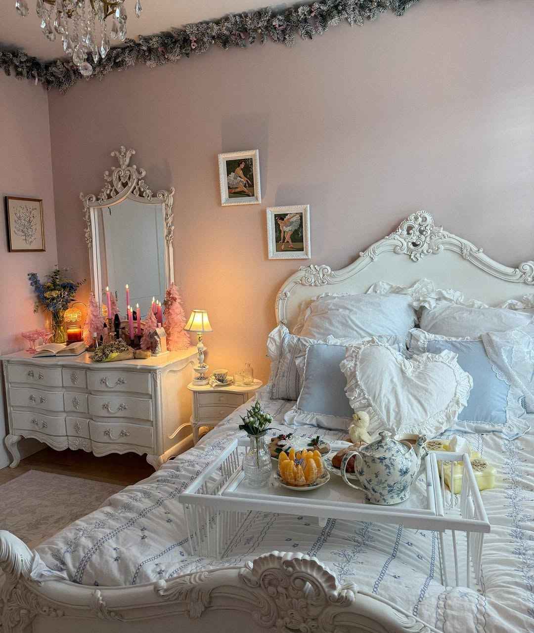 Delicate Ruffle Embroidery Bedding Set - WhisperLinens