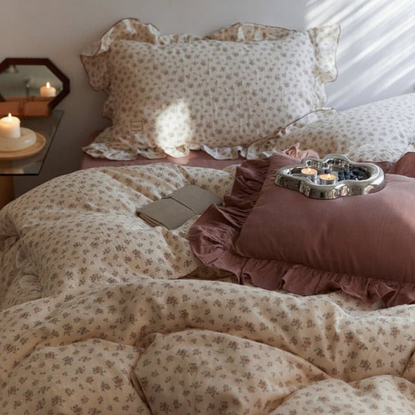 Ditsy Floral Ruffle Bedding Collection - WhisperLinens