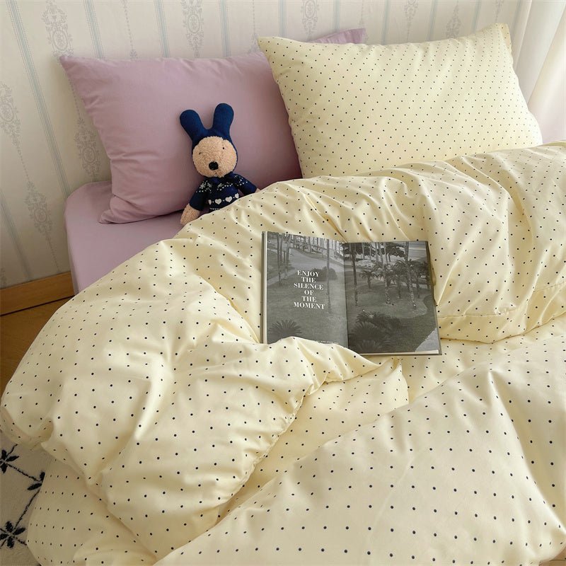 Dotted Charm Bedding Set - WhisperLinens