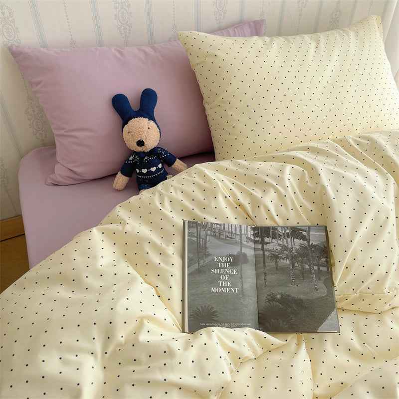 Dotted Charm Bedding Set - WhisperLinens