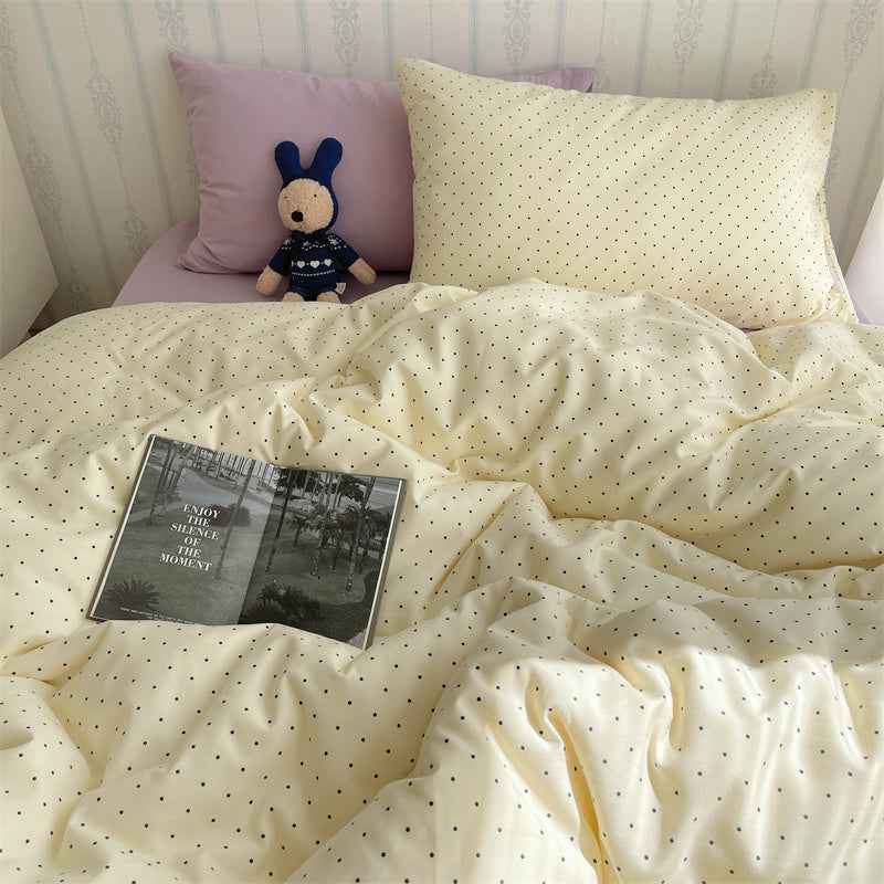 Dotted Charm Bedding Set - WhisperLinens
