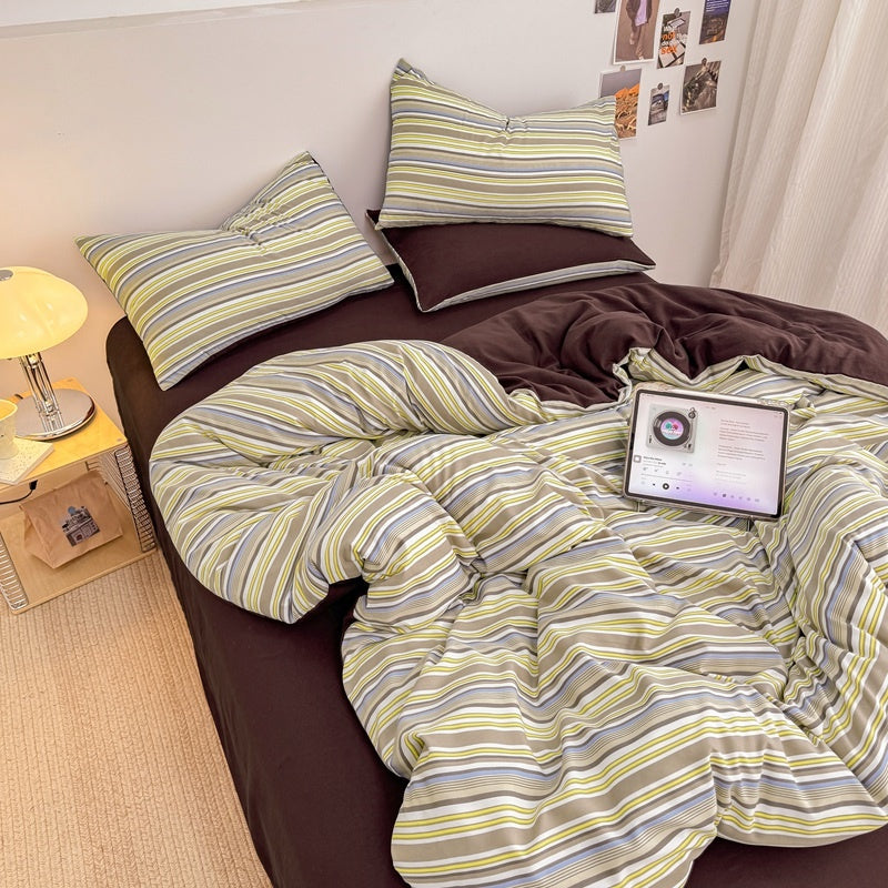 Retro Stripe Bedding Set
