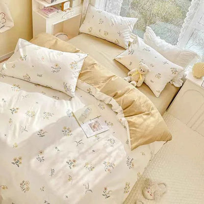 Floral Reversible Cotton Bedding Set - WhisperLinens