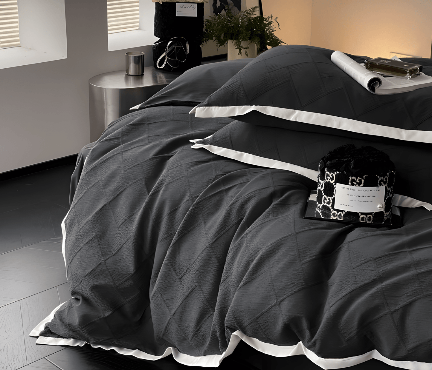 Luxe Noir Diamond Cotton Bedding Set - WhisperLinens