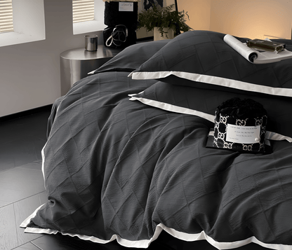 Luxe Noir Diamond Cotton Bedding Set - WhisperLinens
