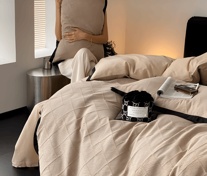 Luxe Noir Diamond Cotton Bedding Set - WhisperLinens
