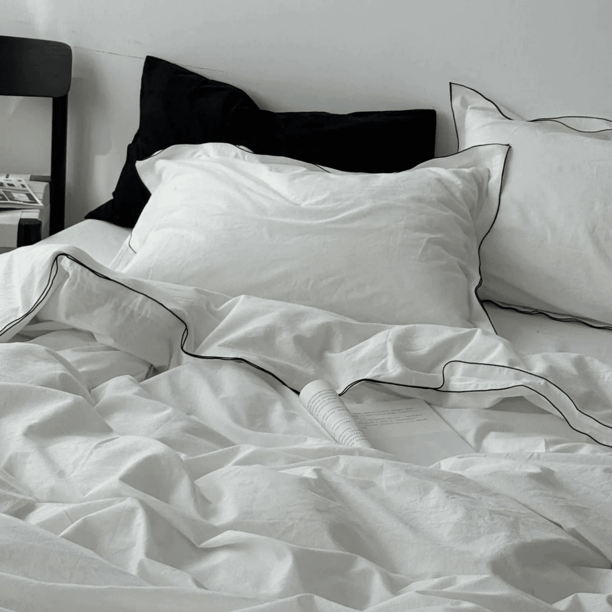 Seren Black Piped Trim Washed Cotton Bedding Set - WhisperLinens