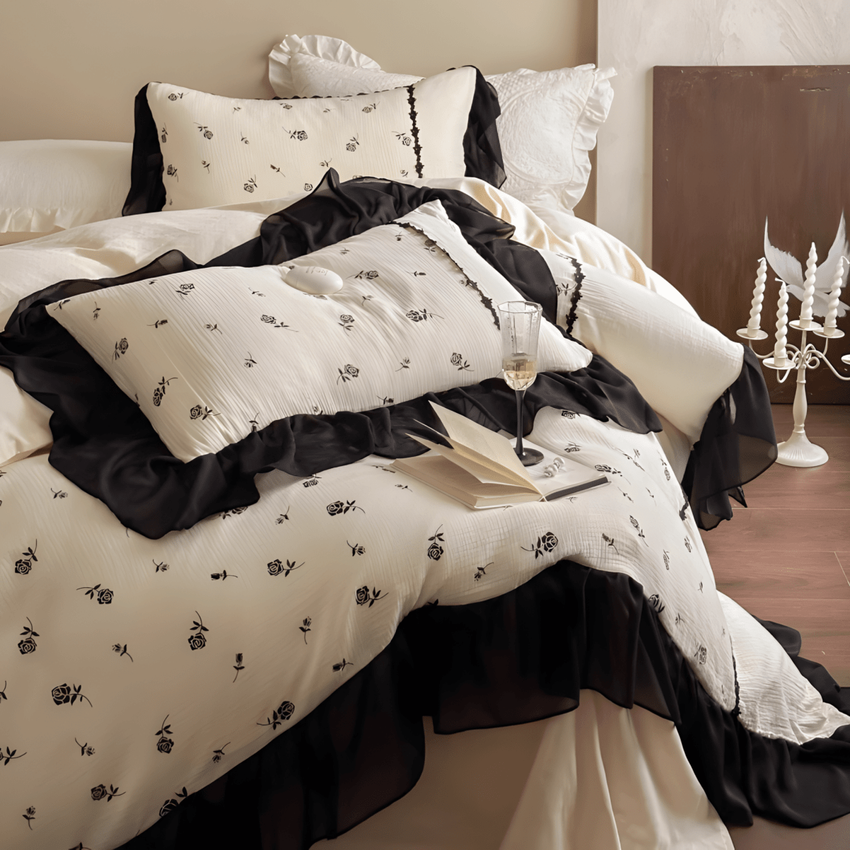 Vintage Noir Floral Cotton Bedding Set – Black & Cream - WhisperLinens