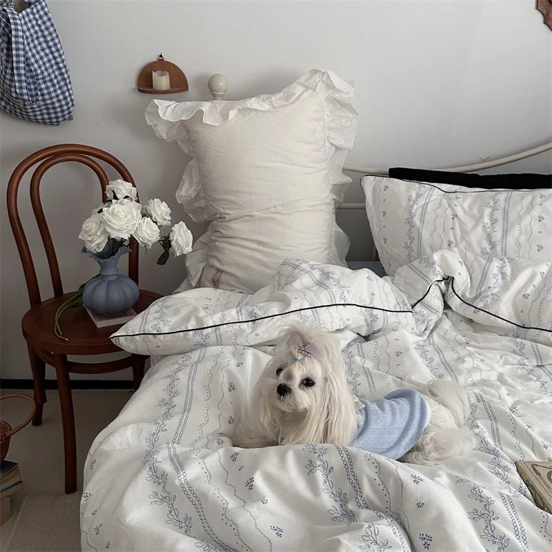 White Floral Ruffle Cotton Bedding Set - WhisperLinens